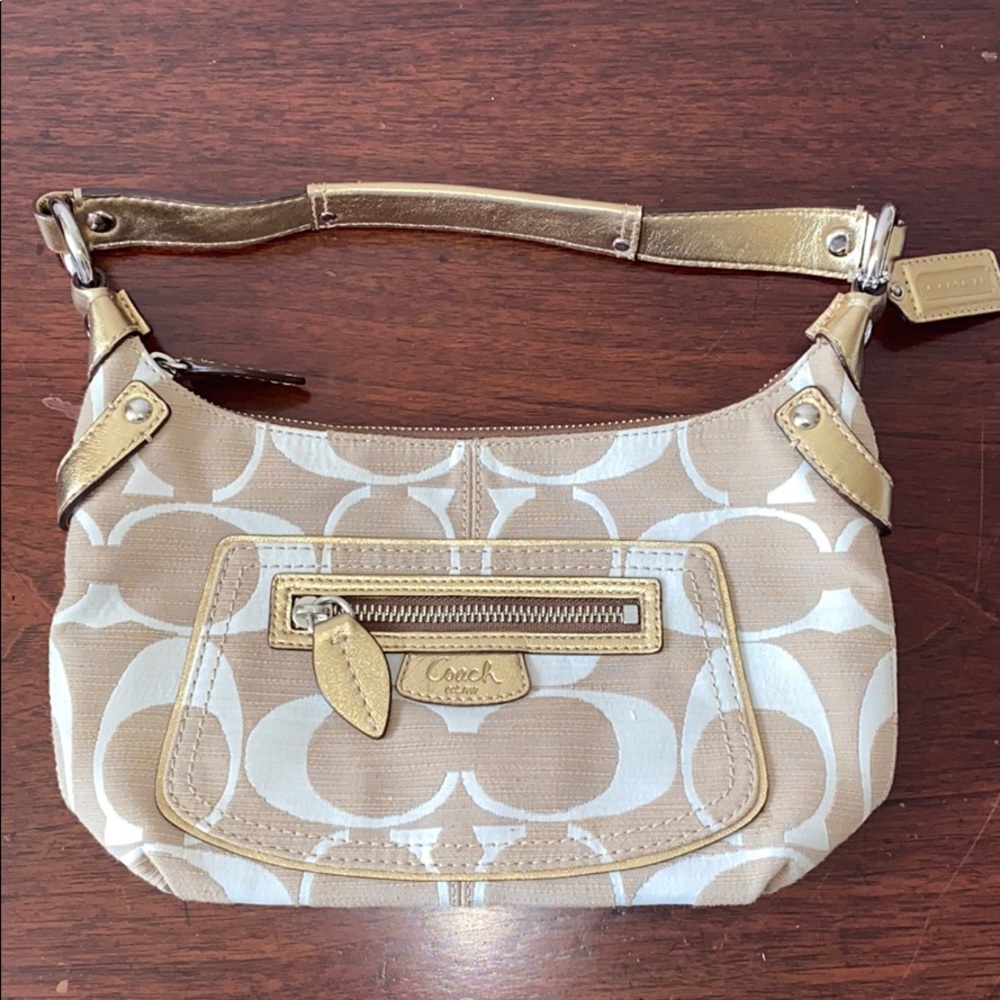Coach Cream & Gold Shoulder Bag